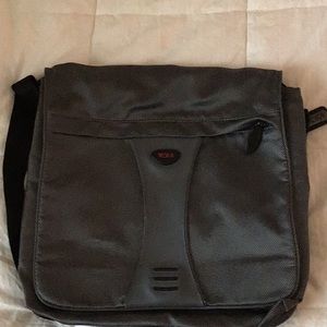 Tumi messenger bag